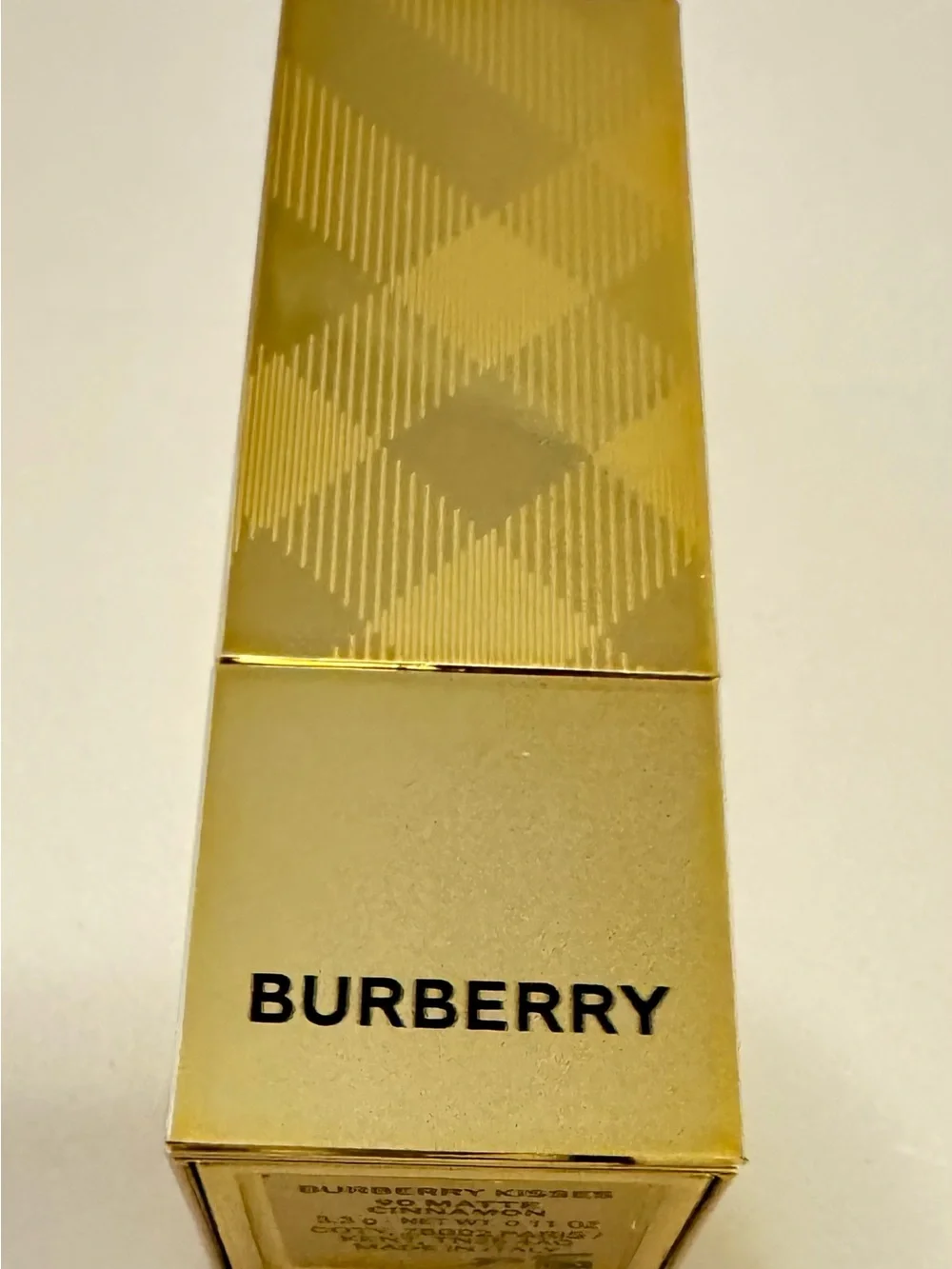 Burberry Kisses Matte Lip Colour Nude Beige